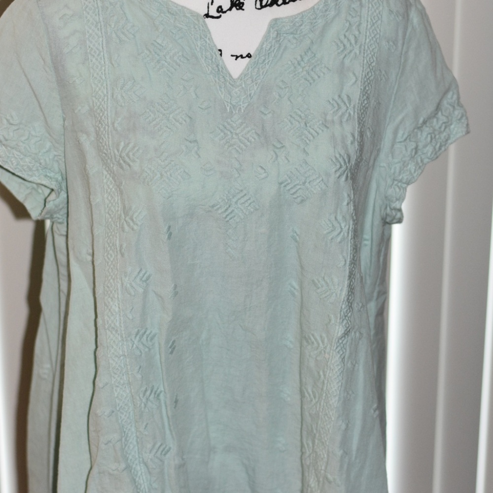 Tunic - Picture 4 of 8